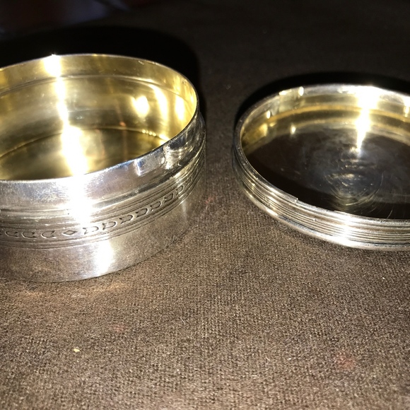 Tiffany & Co Antique Round Sterling Covered Box - Picture 3 of 8